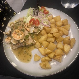 PESCADO A LA VASCA O SALSA VERDE