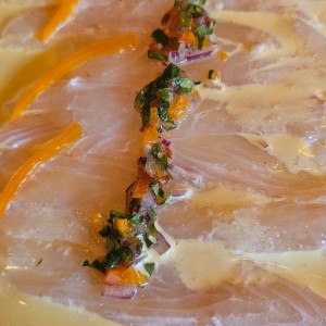 tiradito de pescado 