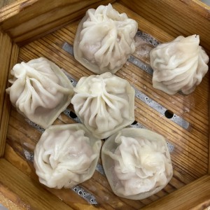  Xiao lon bao