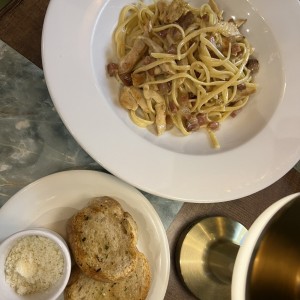 Nuestras Pastas - Linguini Carbonara