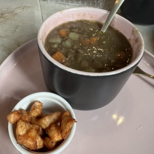 Sopa de lentejas