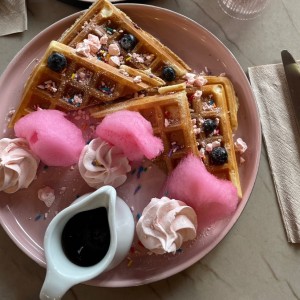 Waffles con merengue 