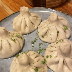 Lamro's Khinkali - LAMRO'S MEAT KHINKALI