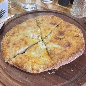 Pan relleno de queso