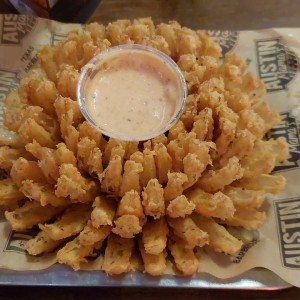 Starters - Onion blossom (V)