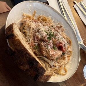 Cherry Tomato Chicken Pasta