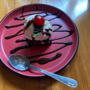 Postres - Brownie con Helado