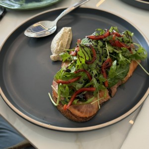 Salmon carpaccio toast 