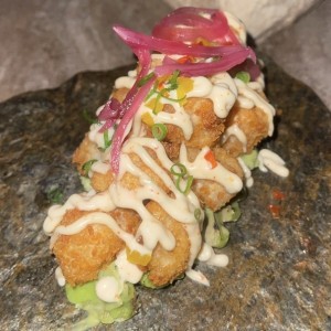 CEVICHE DE AGUACATE Y PALMITO AHUMADO