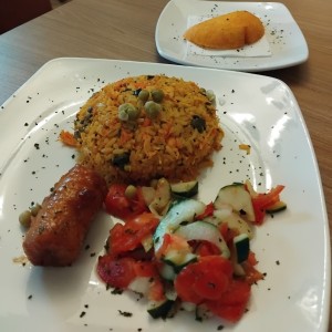 Arroz con Pollo