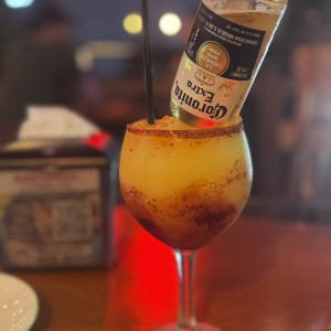 Michelada de maracuya