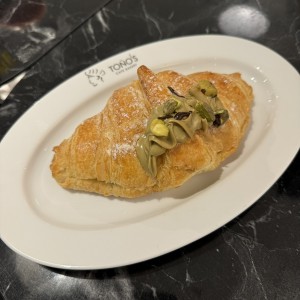 Croissant con pistacho