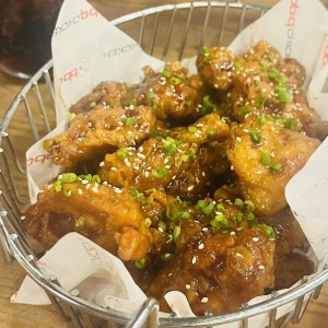 Boneless/ Wings - Honey Garlic