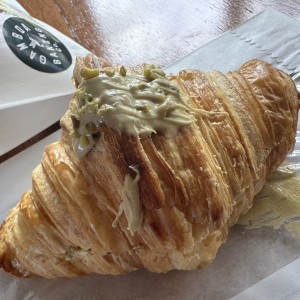 Croissant de pistacho 