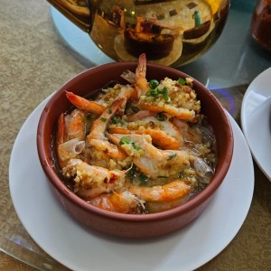 camarones al ajillo