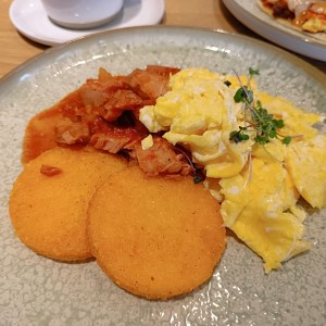 Tasajo de Cerdo Entomatado