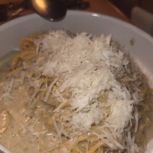 Espagueti Al Cacio E Pepe