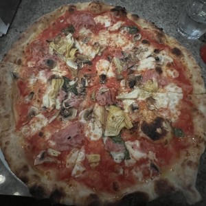 Pizzas Rojas - Capricciosa