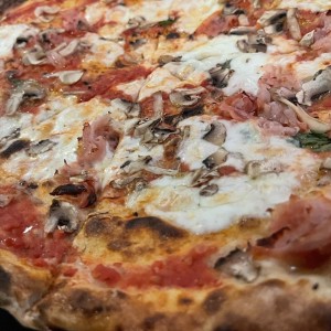 Pizzas Rojas - Cotto e Funghi