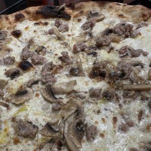 Salsiccia e Funghi