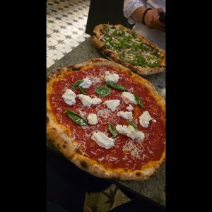 Pizzas Rojas - Margherita con Stracciatella