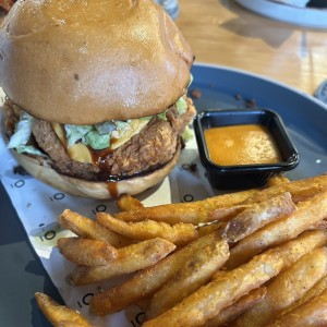 MAIN - CHICKEN HERITAGE SANDO