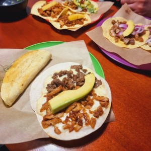 tacos variados