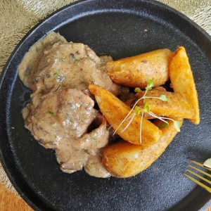 FILETE MIGNON CON SALSA SUPREMA