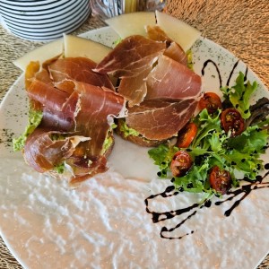 Tostadas - JAMON SERRANO