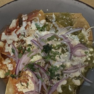 Chilaquiles divorciados