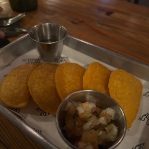 Empanaditas de Maíz Rellenas de Carne