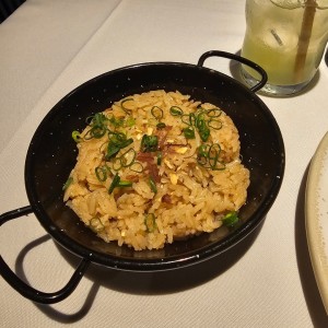 arroz con especias y almendras