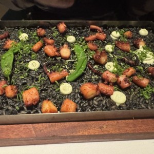 ARROZ NEGRO DE PULPO CROCANTE