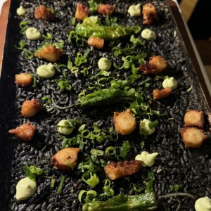 ARROZ NEGRO DE PULPO CROCANTE