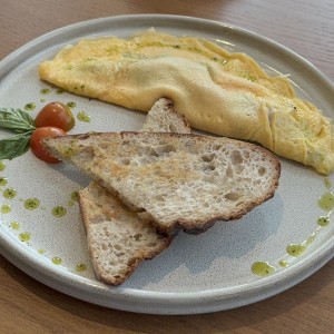 Omelette con pan integral