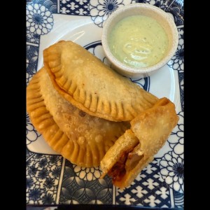 Empanadas fritas de Cordero (3 unidades) o chorizo (5 unidades)
