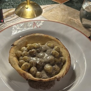 Gnocchi al Gorgonzola e Tartufo