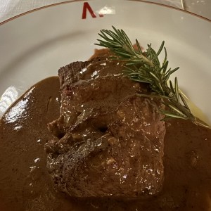 Bistec a la pimienta 