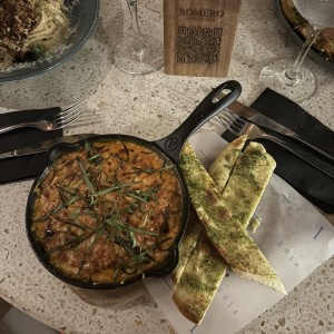 LASAGNAS - LASAGNA BOLOGNESA