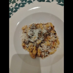 Malloredous con ragu de hongos