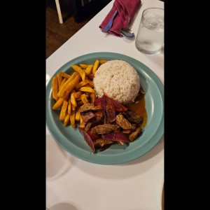 lomo saltado