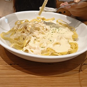 Fettuccine Alfredo 