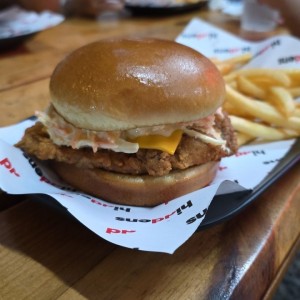 Salad Chicken Sandwich