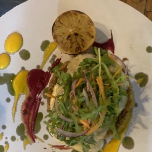Corvina con arroz con coco