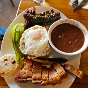 Bandeja Paisa