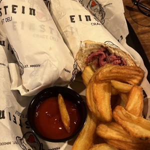 EINSTEIN SUBS - NY PASTRAMI