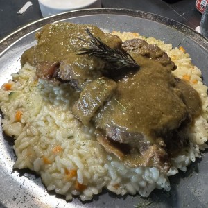 Alla cipolla e aglio con ossobuco stufato ?