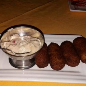 croquetas de langosta