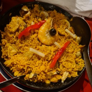 Paella Marinera (Solo Mariscos)