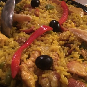 Paella de Carnes Mixtas